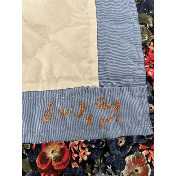 Handmade Hand Sewn Raggedy Ann and Andy Baby Crib Quilt 46x46 Made In 2004 - Picture 7 of 12